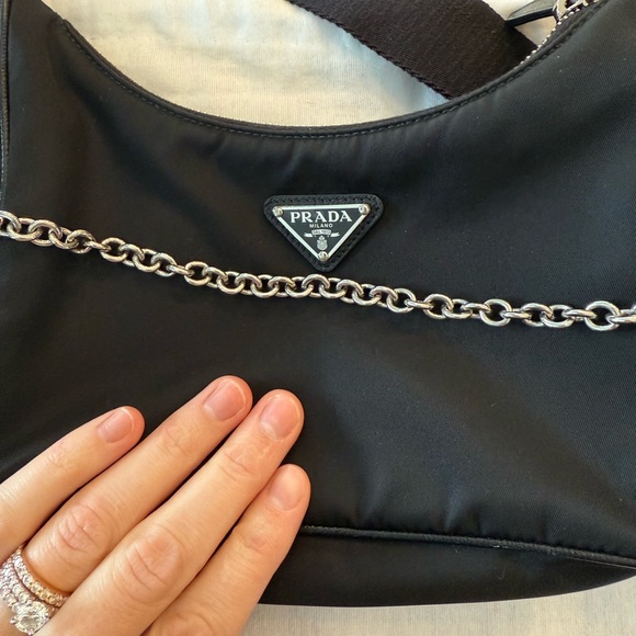 Prada Re-Edition 2005 Re Nylon Bag - Picture 5 of 13